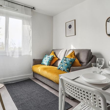 Comfortable Studio Dowtown Корбей-Есон Екстериор снимка